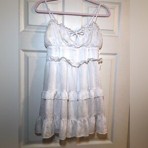 3 Dresses barely worn, in perfect condition!